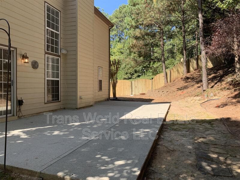 Alpharetta House: 485 Chippenham Court