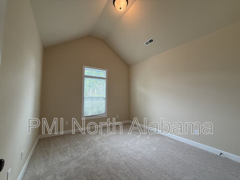 Huntsville Townhome: 1012 Scarlet Woods
