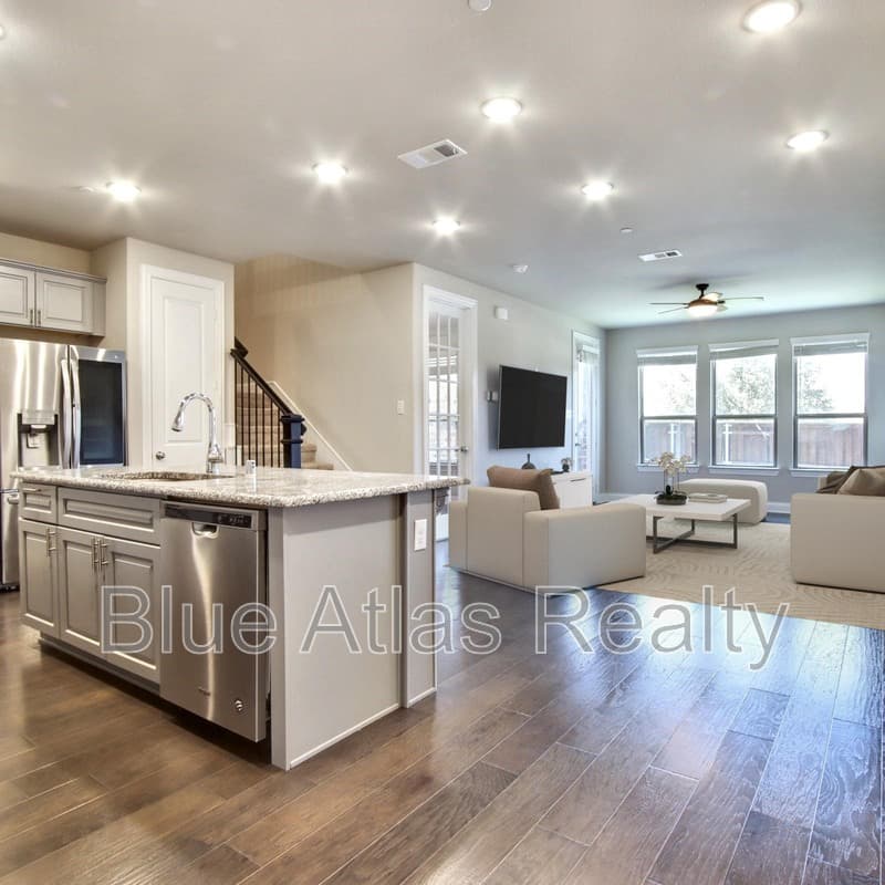 Allen House: 544 Sequoia Street