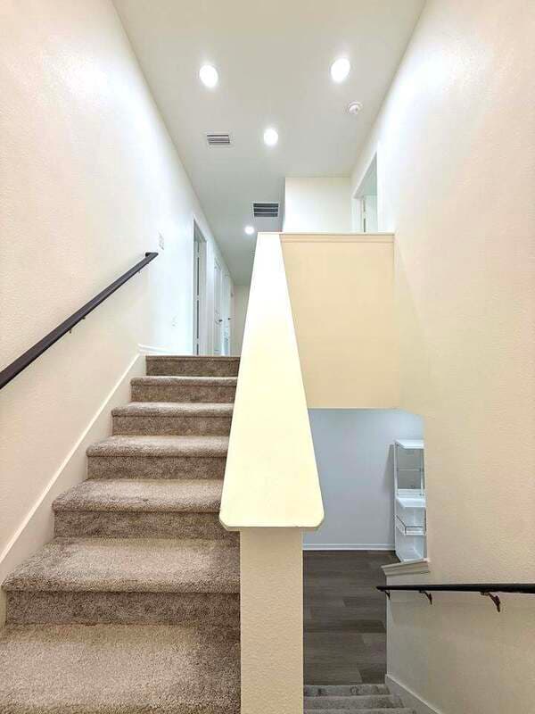 Davenport House: 1520 Venice Lane