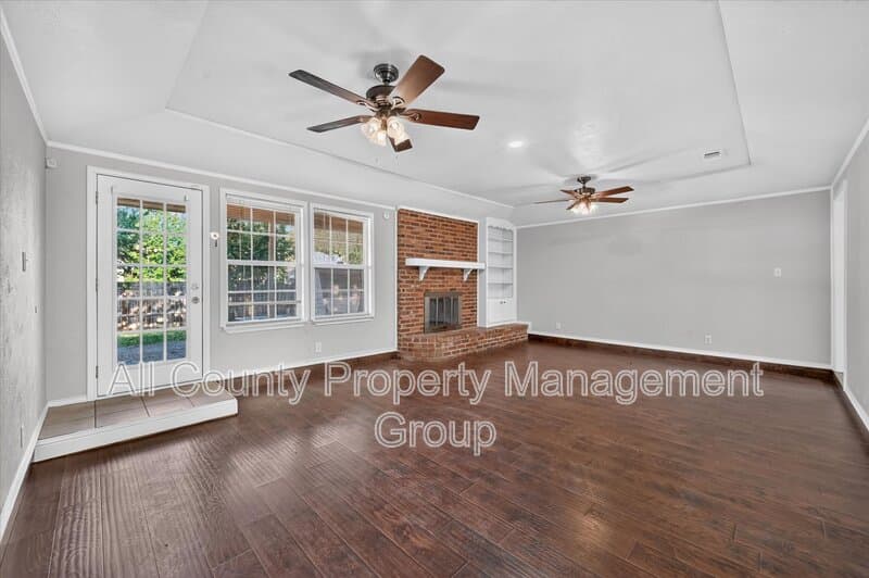North Richland Hills House: 7217 Timberlane Drive