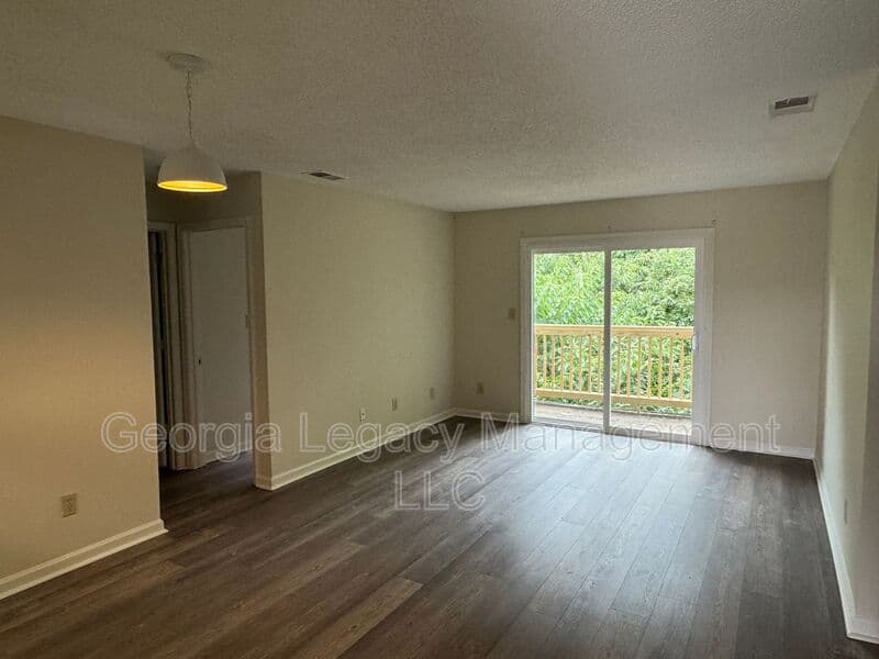 athens House: 394 Oconee Street