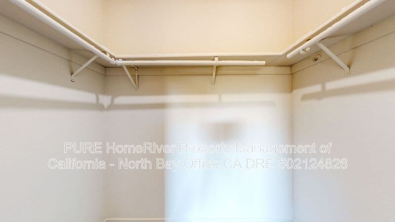 Santa Rosa House: 2436 Campbell Drive