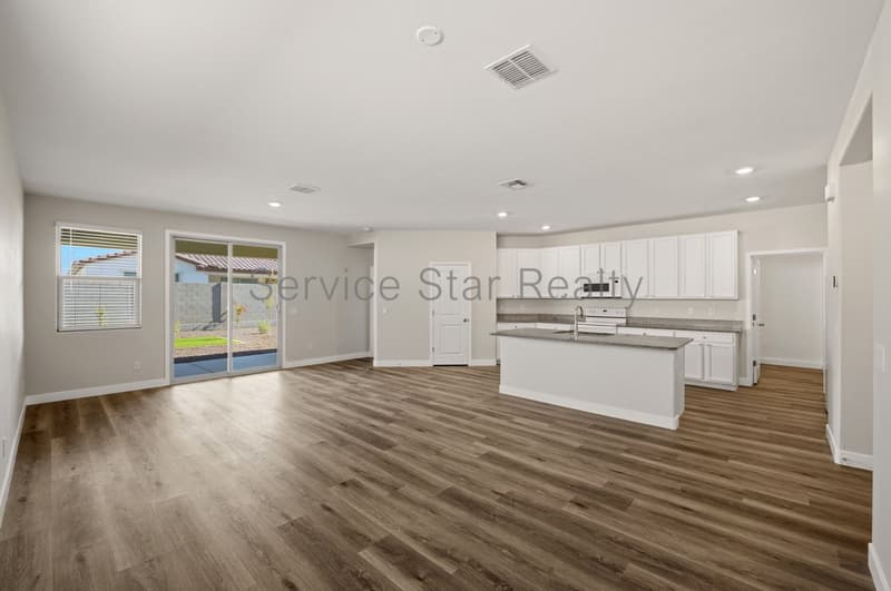 Litchfield Park House: 19692 W Roma Ave