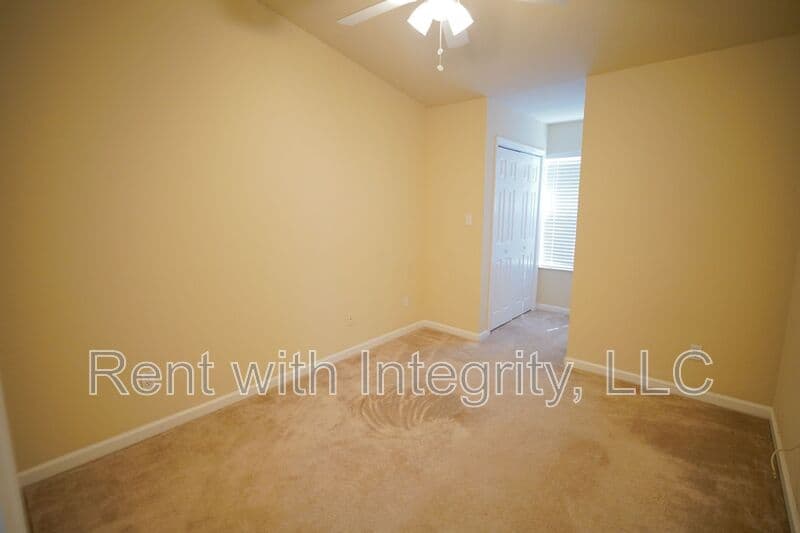 Tallahassee House: 859-1 W Brevard St