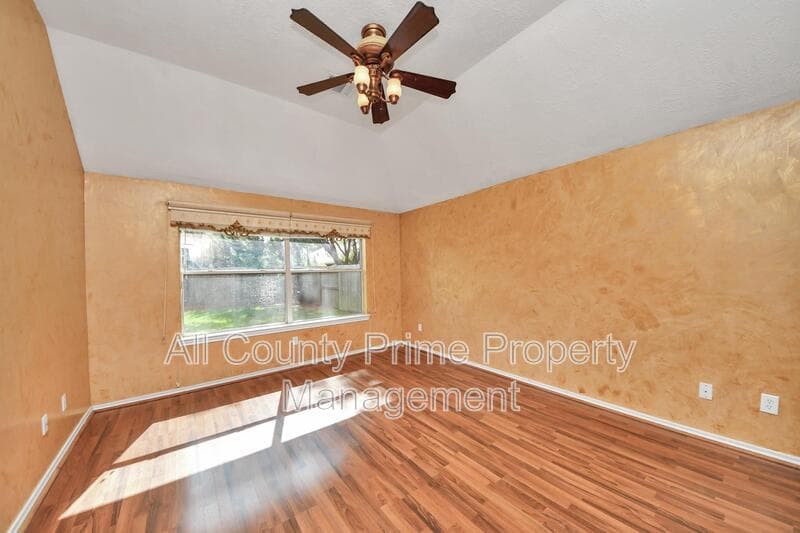 Cypress House: 22030 Gold Leaf Trail