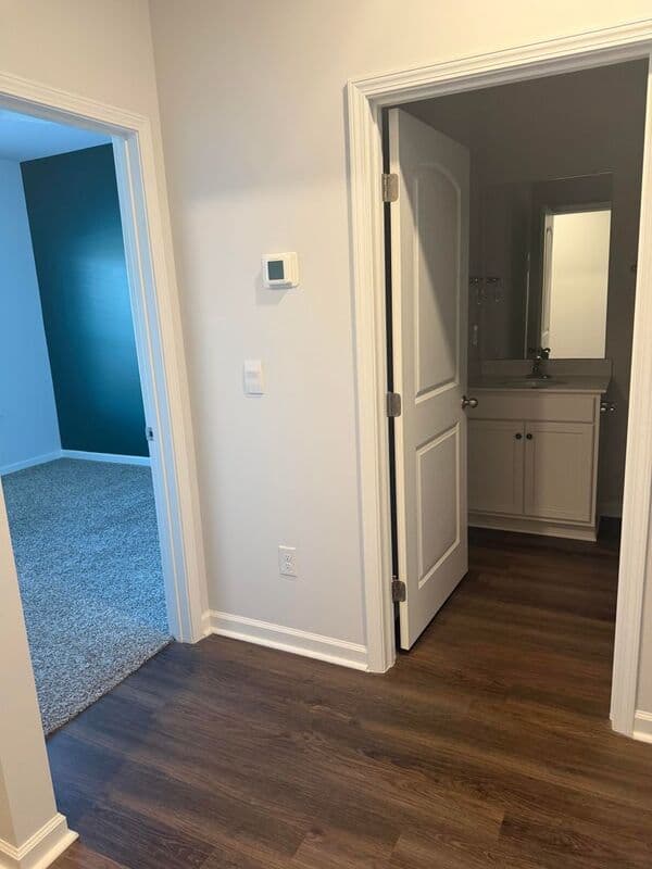 Athens House: 13937 Lannister Lane