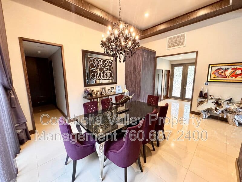 Rancho Mirage House: 21 Lake Shore Dr