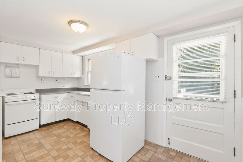 Haddon Heights Condo: 2008 Maple Ave