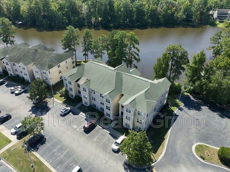 Fayetteville Condo: 3310 Harbour Pointe Place