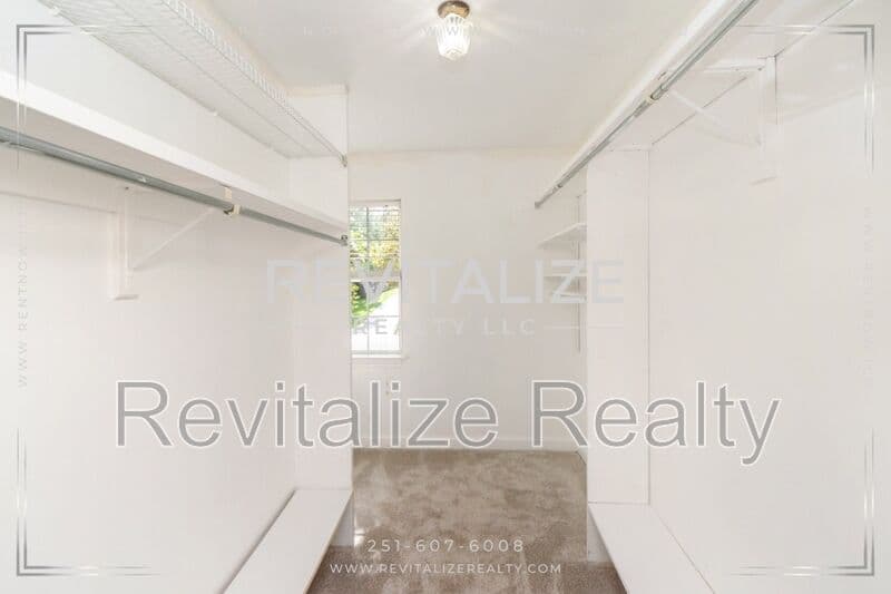 Mobile House: 2949 Cloverland Ct