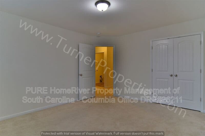 Chapin House: 162 Whispering Oak Ln