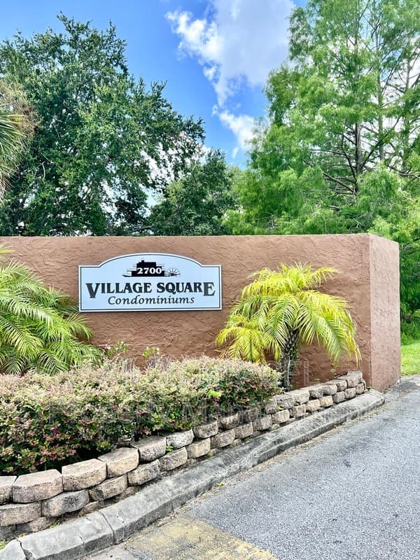 Orlando Condo: 6065 Village Circle