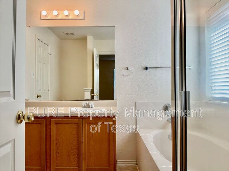 Pflugerville Condo: 708 Jane Austen Trail