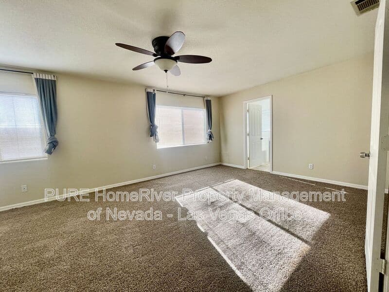Las Vegas House: 4748 Hamburg St.