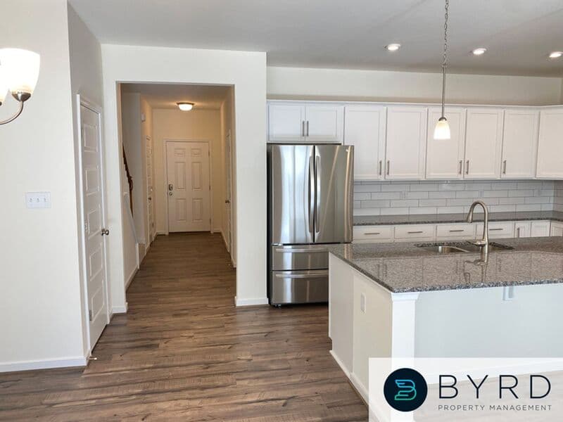 Moseley Townhome: 18549 Palisades Ridge