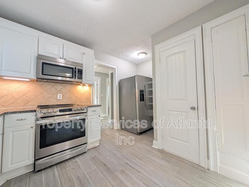 Atlanta House: 1357 Ormewood Ave SE