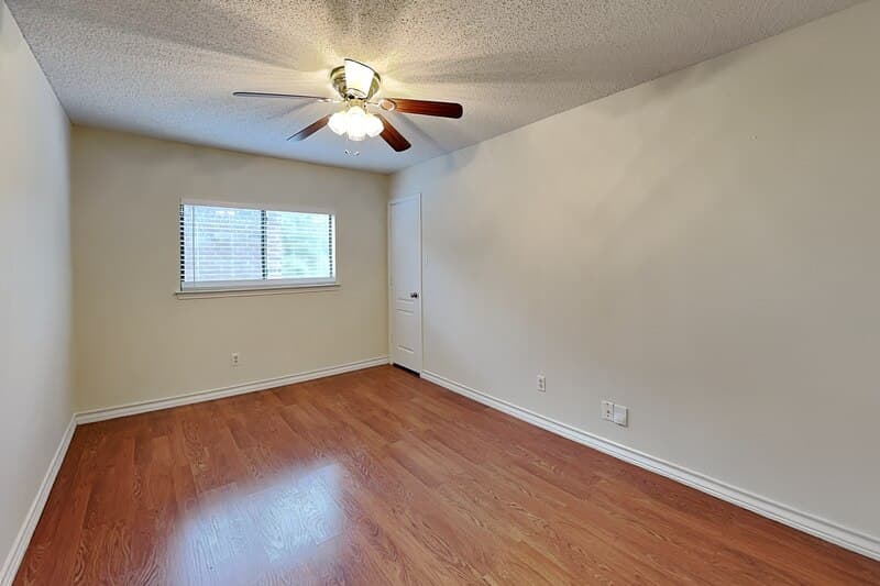 San Antonio House: 447 Irongate Rdg
