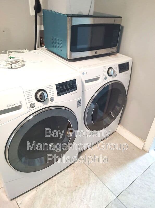 Philadelphia Condo: 1003 S 13th St