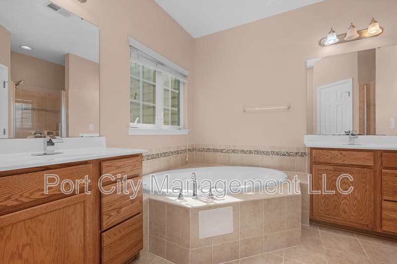 Bowie Townhome: 905 Hall Station Drive