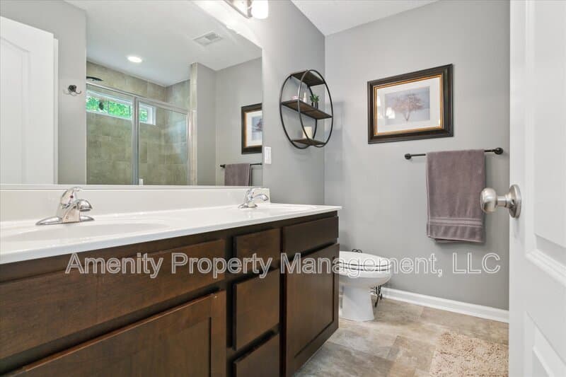 Williamsburg Townhome: 105 Prosperity Court - 1