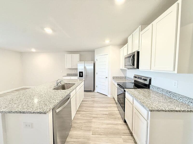 Milton House: 5487 Silverbell Dr