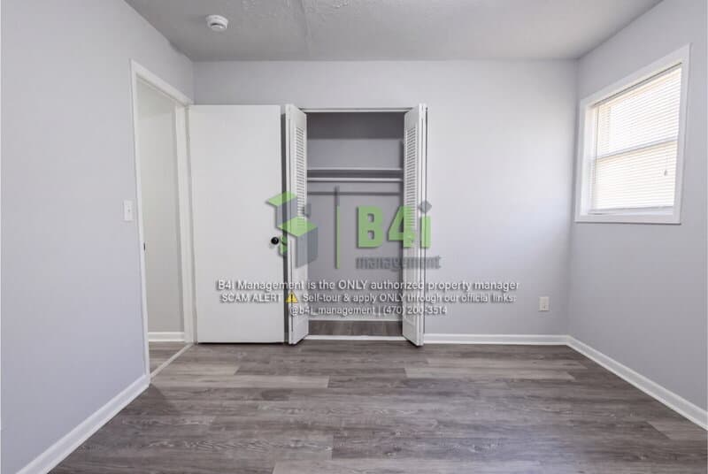 Jonesboro House: 1704 Pheasant Drive