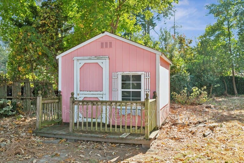 Norfolk House: 1839 Edgewood Avenue