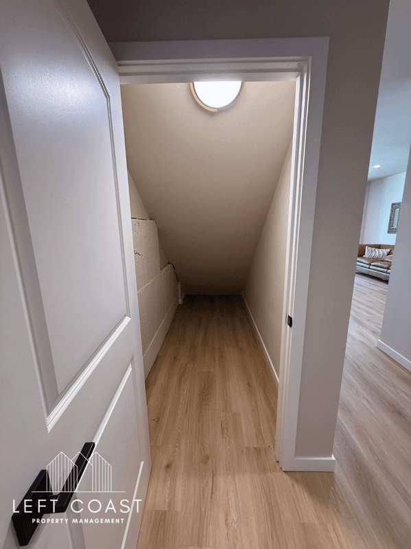 Newport Condo: 811-829 SW 13th Street - 815