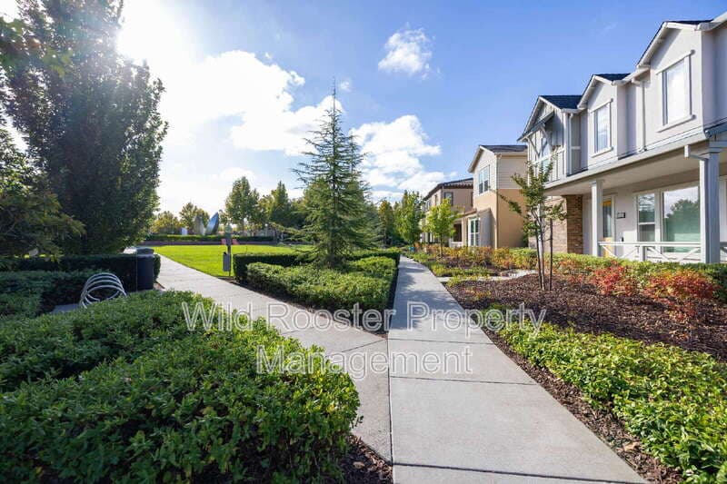 Sacramento House: 3500 Forney Way