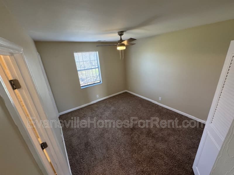 Evansville Condo: 1638 Speaker Road
