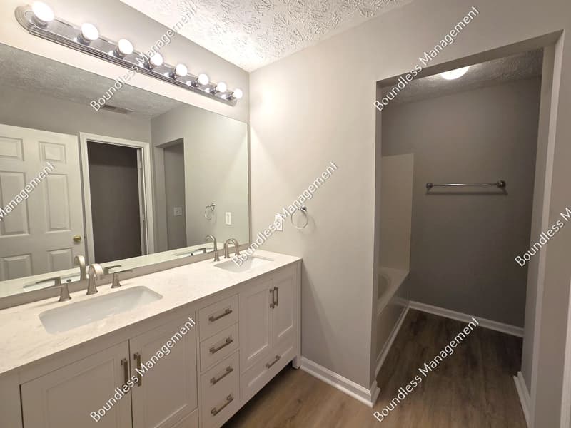 Atlanta House: 1684 Jackson Sq NW