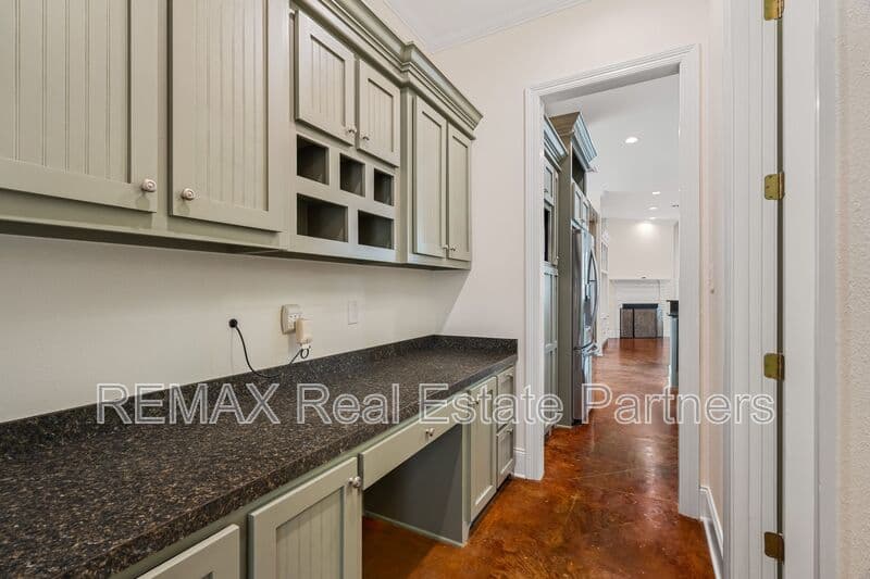 Hattiesburg House: 39 Robins Nest