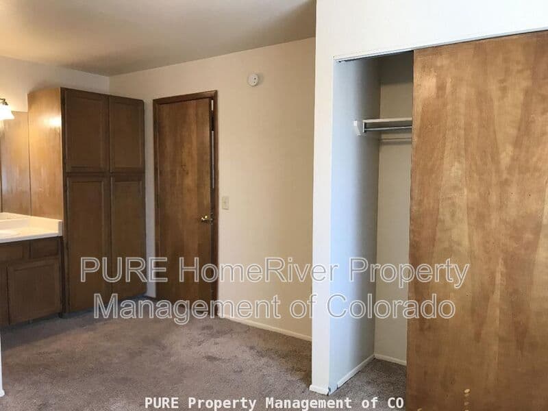 Englewood Condo: 3565 S Marion St
