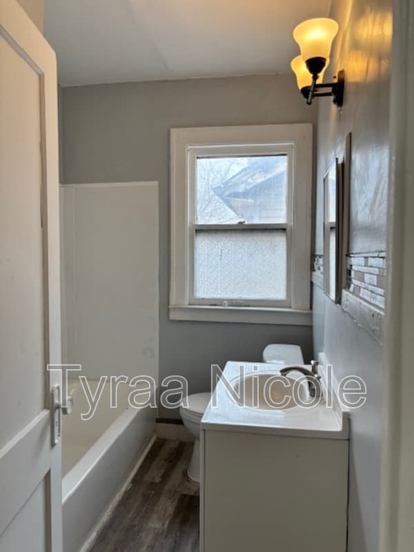 Detroit House: 2285 Cortland Street