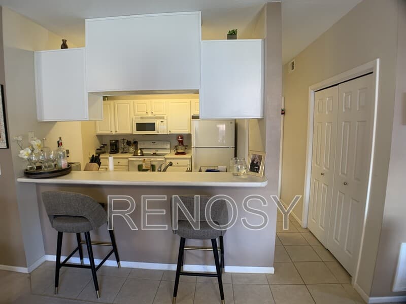 West Des Moines House: 6255 Beechtree Dr