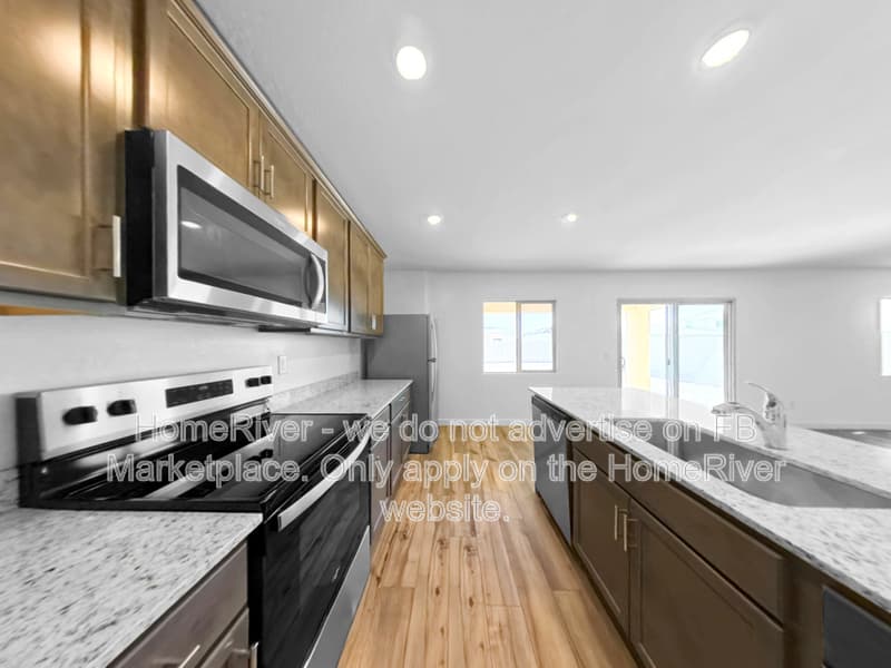 Florence House: 1091 W West Virginia Ave