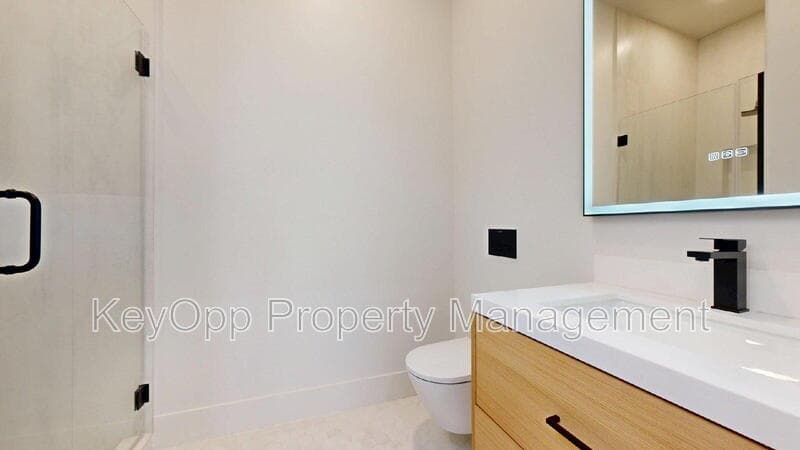 San Francisco Condo: 489 Guerrero Street