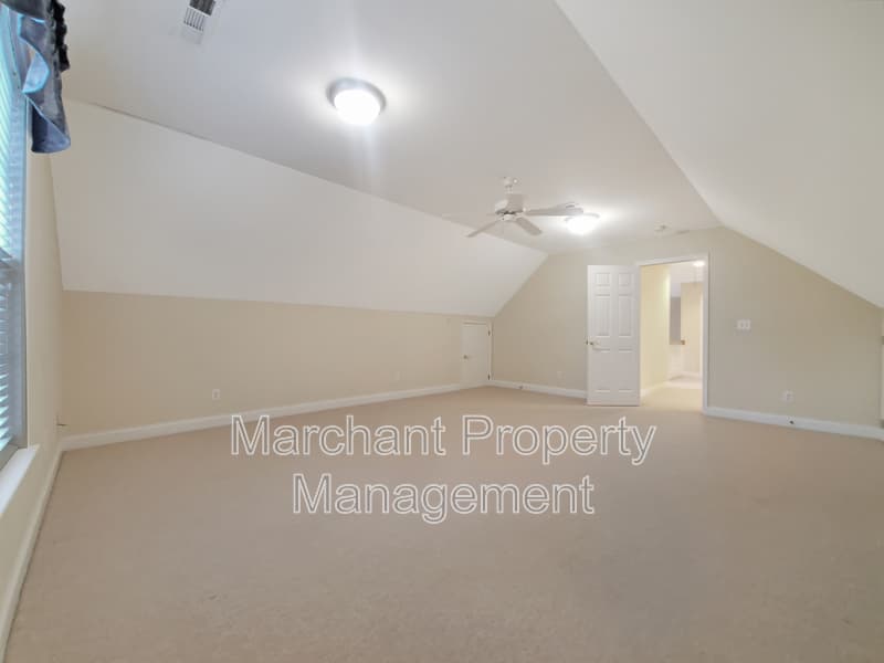 Greenville House: 11 Tupelo Court