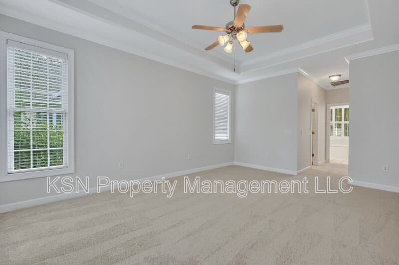 Savannah House: 5 Southernwood Place