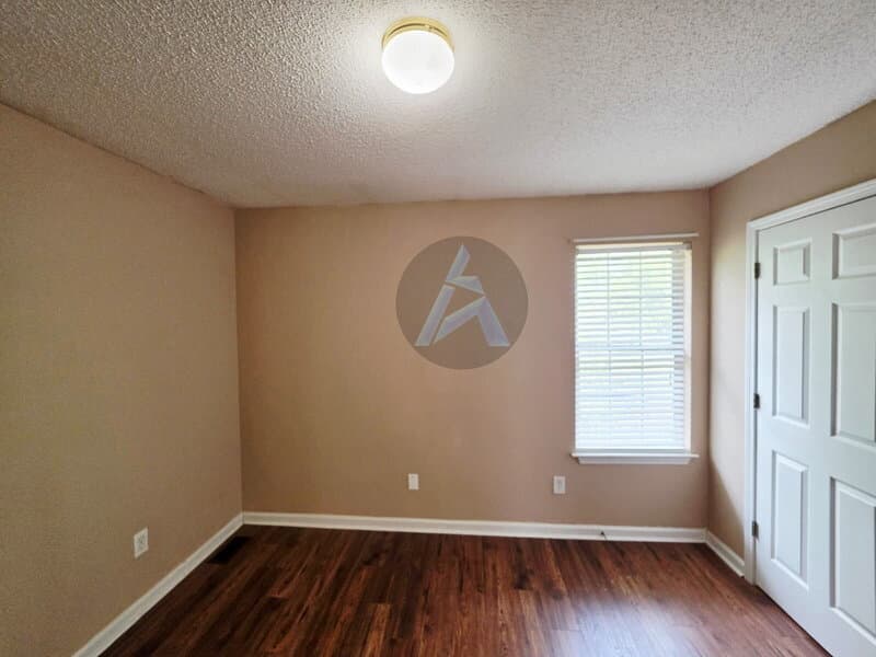 Acworth House: 2125 Serenity Drive Northwest