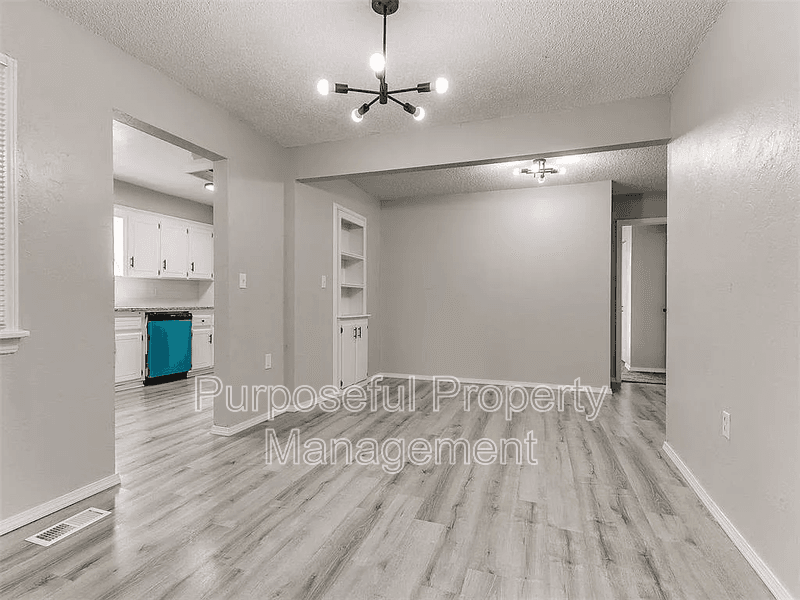 Oklahoma City House: 2813 Northeast Success Street