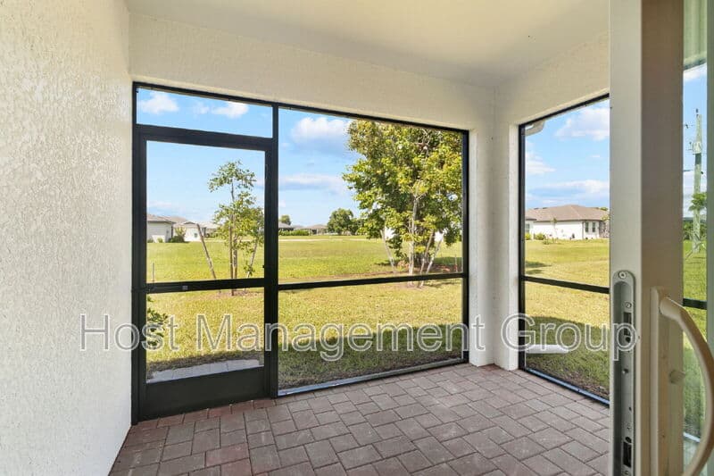 Punta Gorda House: 25214 Cadiz Drive