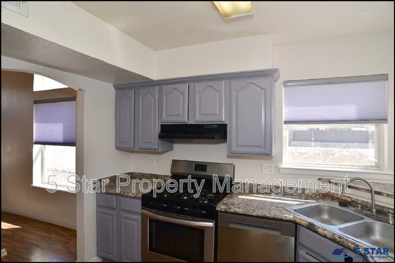 El Paso House: 12062 Ben Proctor Dr