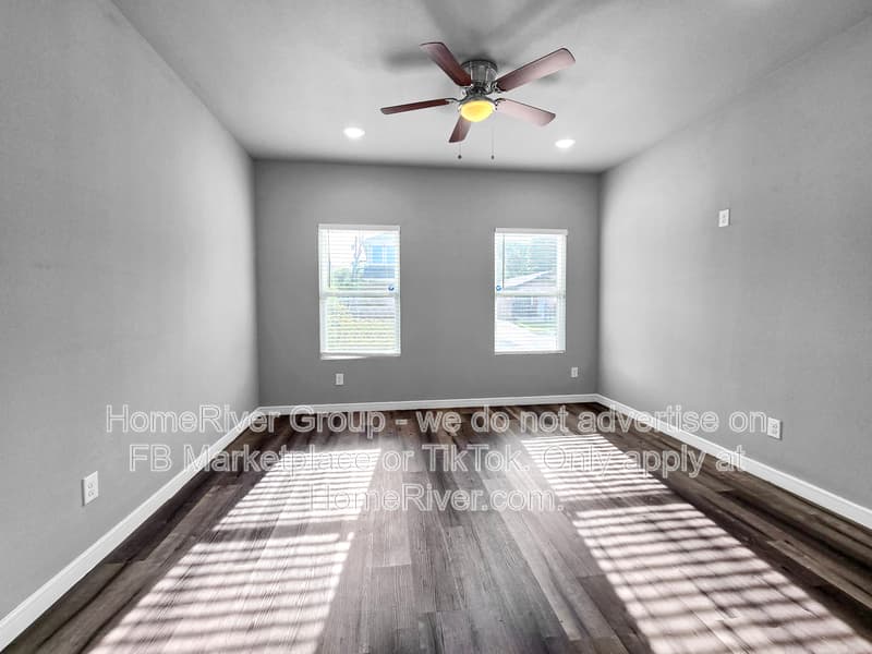 Fort Worth House: 1429 Missouri Ave