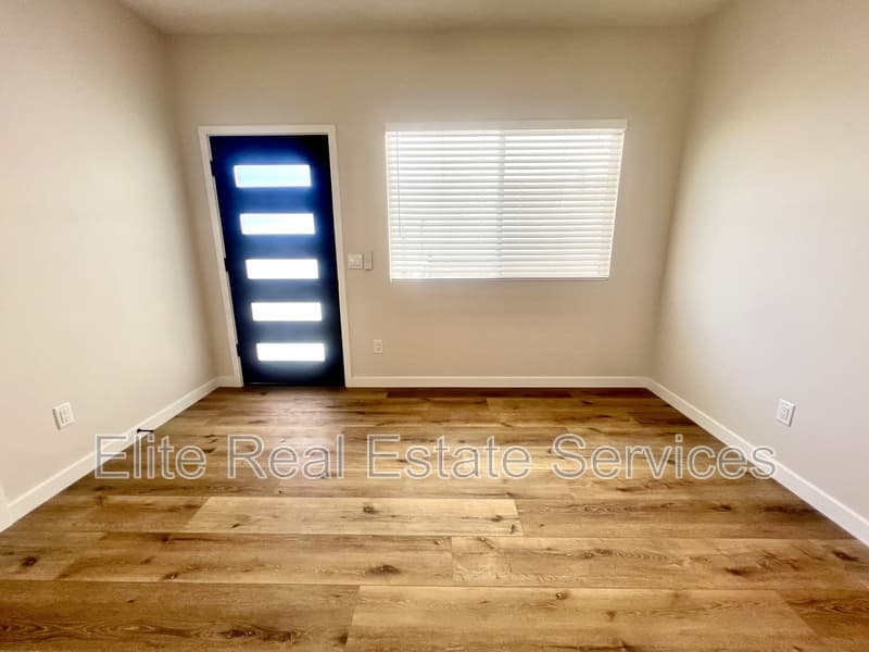 San Diego Condo: 3315 Clairemont Mesa Boulevard - 1