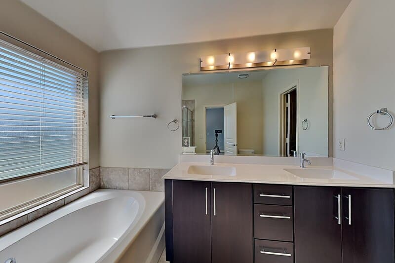 Heartland House: 2112 Danibelle Dr