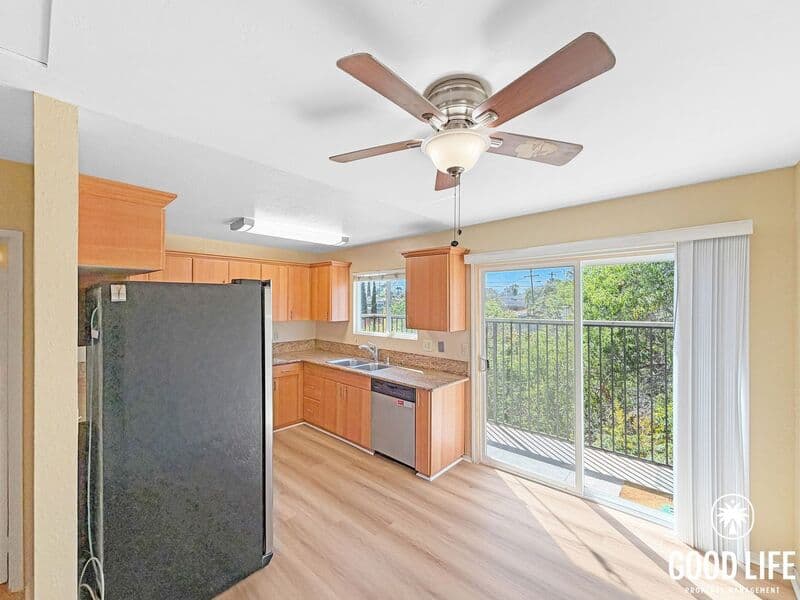 San Diego House: 2506 44th St