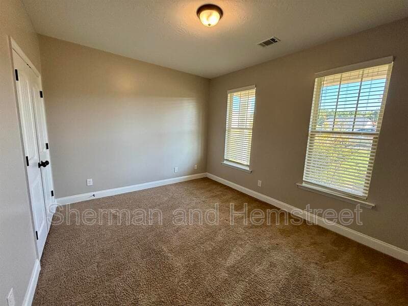 North Augusta House: 214 McDuffie Circle