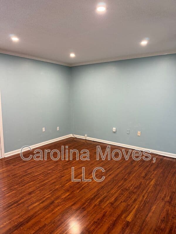 Greenville Condo: 925 Cleveland St.